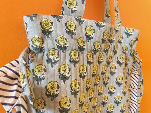 画像4: インド ブロックプリント フリル巾着トートバッグ フラワー グリーン (4)